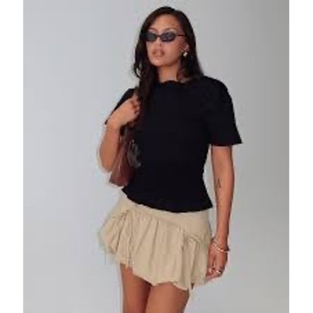 Princess Polly Palloma Bubble Hem Mini Skirt Beige Khaki Size 4